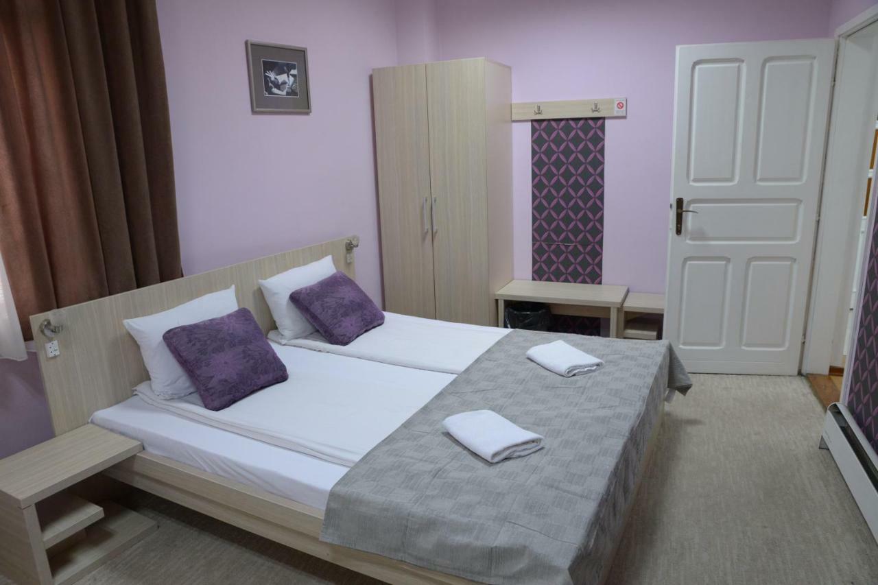 Guest House Golden Coin Ниш Екстер'єр фото