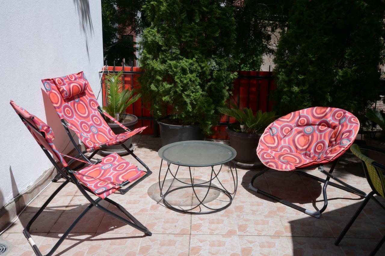 Guest House Golden Coin Ниш Екстер'єр фото