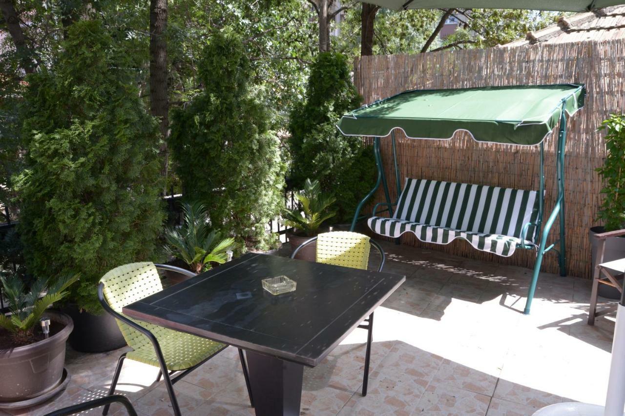 Guest House Golden Coin Ниш Екстер'єр фото