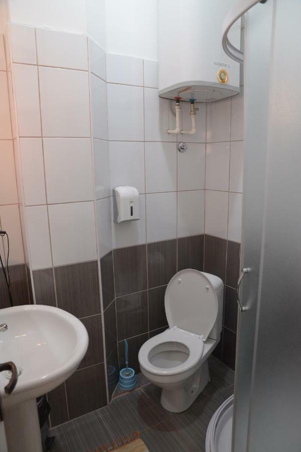 Guest House Golden Coin Ниш Екстер'єр фото