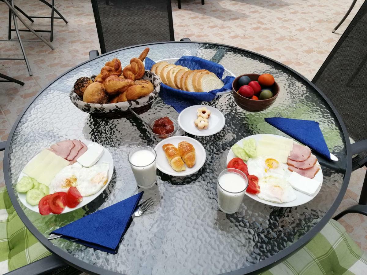 Guest House Golden Coin Ниш Екстер'єр фото